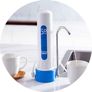 清水机，，，，，，有的清水机使用的是黑金膜（石墨烯膜），，，，，，有的是陶瓷膜供用户选择。。。。。。。。