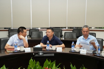庆阳市西峰区政协主席一行莅临888集团考察交流